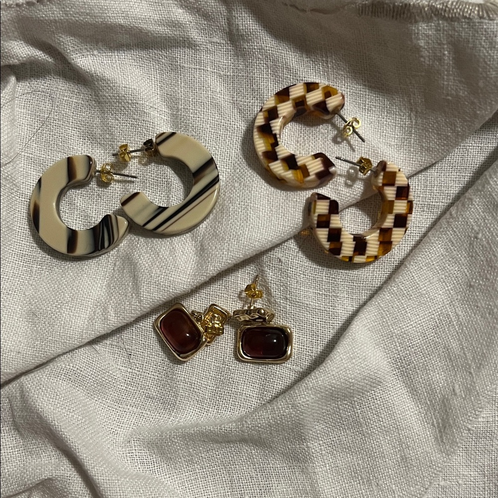 Earrings! One of each available